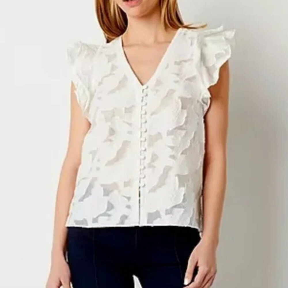 NEW! RYEGRASS Cute Floral Top Button Up V-Neck Plus 3X White $70‎ Ruffle Sleeves